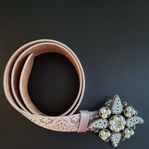 Leather Embossed , Faux Pearl Embellished buckle belt .